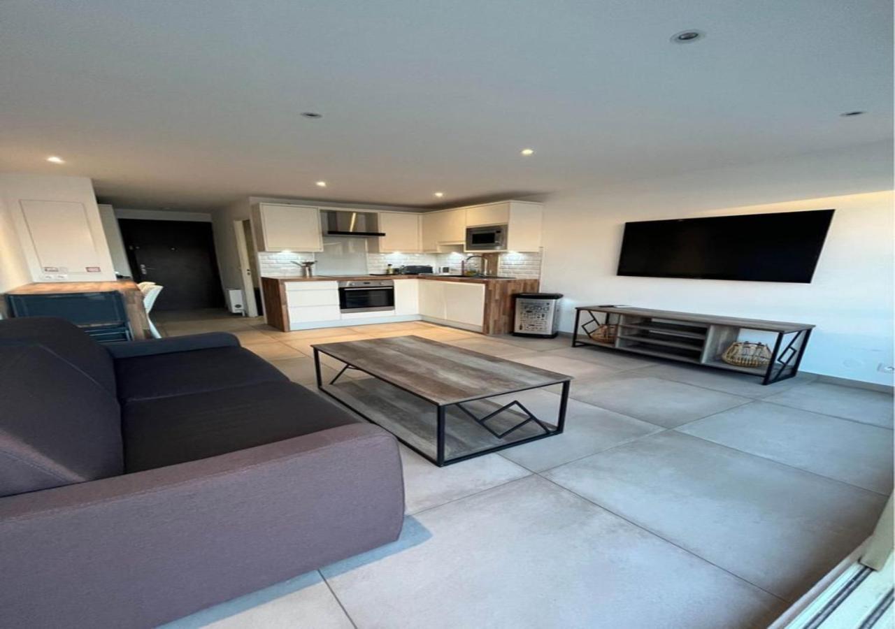 Tres Beau Studio Avec Terrasse, Situe A 100M Des Plages De Juans Les Pins Antibes Zewnętrze zdjęcie